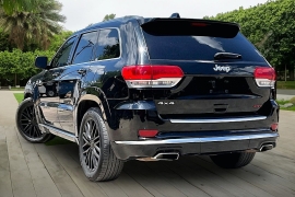 Used 2018  Jeep Grand Cherokee 4d SUV 4WD Summit V8 at Pre-Owned Plus near San Antonio&comma; TX