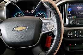 Used 2020  Chevrolet Colorado 2WD Crew Cab LT at Pre-Owned Plus near San Antonio&comma; TX