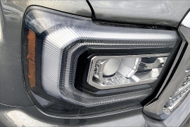 Used 2018  GMC Sierra 1500 4WD Crew Cab Denali at Pre-Owned Plus near San Antonio&comma; TX