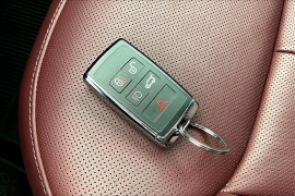 Used 2023 Land Rover Range Rover P530 SE SWB at Pre-Owned Plus near San Antonio, TX