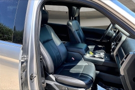 Used 2020  Ford Expedition 4d SUV 2WD XLT at Pre-Owned Plus near San Antonio&comma; TX
