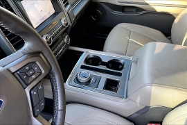 Used 2020  Ford Expedition 4d SUV 2WD XLT at Pre-Owned Plus near San Antonio&comma; TX
