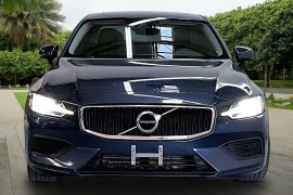 Used 2020  Volvo S60 4d Sedan FWD T5 Momentum at Pre-Owned Plus near San Antonio&comma; TX