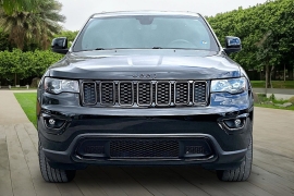 Used 2019  Jeep Grand Cherokee 4d SUV 2WD Laredo Altitude at Pre-Owned Plus near San Antonio&comma; TX