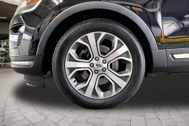 Used 2018  Ford Explorer 4d SUV 4WD Platinum at Pre-Owned Plus near San Antonio&comma; TX