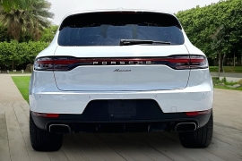 Used 2019  Porsche Macan 4d SUV AWD at Pre-Owned Plus near San Antonio&comma; TX