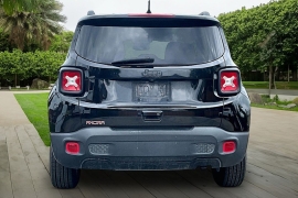 Used 2019  Jeep Renegade 4d SUV FWD Latitude at Pre-Owned Plus near San Antonio&comma; TX
