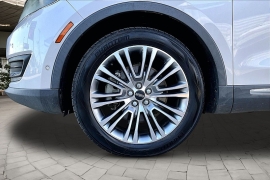 Used 2016  Lincoln MKX 4d SUV FWD Reserve at Pre-Owned Plus near San Antonio&comma; TX