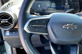 Used 2025  Chevrolet Equinox FWD 4dr ACTIV w&sol;XDB at Pre-Owned Plus near San Antonio&comma; TX