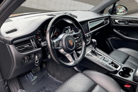 Used 2018  Porsche Macan 4d SUV AWD at Pre-Owned Plus near San Antonio&comma; TX