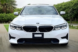 Used 2020  BMW 3 Series 330i Sedan North America at Pre-Owned Plus near San Antonio&comma; TX