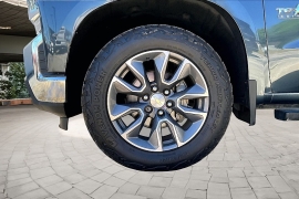 Used 2020  Chevrolet Silverado 1500 2WD Crew Cab LT Texas Edition at Pre-Owned Plus near San Antonio&comma; TX