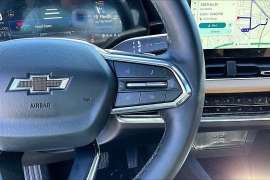 Used 2025  Chevrolet Equinox FWD 4dr ACTIV w&sol;XDB at Pre-Owned Plus near San Antonio&comma; TX