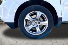 Used 2015  Honda Pilot 4d SUV FWD EX-L w&sol;Nav at Pre-Owned Plus near San Antonio&comma; TX