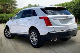 Used 2018  Cadillac XT5 4d SUV FWD Luxury at Pre-Owned Plus near San Antonio&comma; TX