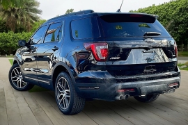 Used 2018  Ford Explorer 4d SUV 4WD Sport at Pre-Owned Plus near San Antonio&comma; TX