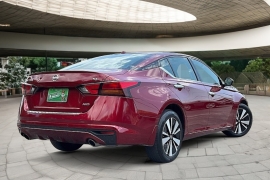 Used 2022 Nissan Altima 2.5 SL AWD Sedan at Pre-Owned Plus near San Antonio, TX