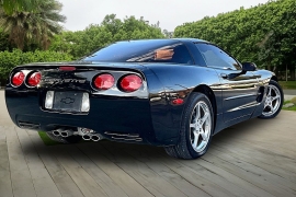 Used 2004  Chevrolet Corvette 2d Coupe at Pre-Owned Plus near San Antonio&comma; TX