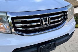 Used 2015  Honda Pilot 4d SUV FWD EX-L w&sol;Nav at Pre-Owned Plus near San Antonio&comma; TX