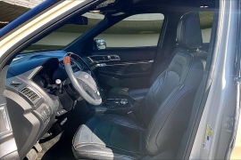 Used 2018  Ford Explorer 4d SUV 4WD Platinum at Pre-Owned Plus near San Antonio&comma; TX