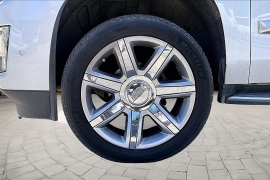 Used 2019  Cadillac Escalade ESV 4d SUV RWD Luxury at Pre-Owned Plus near San Antonio&comma; TX