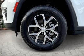 Used 2023 Jeep Grand Cherokee Limited 4x2 at Pre-Owned Plus near San Antonio, TX