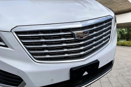 Used 2019  Cadillac XT5 4d SUV AWD Platinum at Pre-Owned Plus near San Antonio&comma; TX
