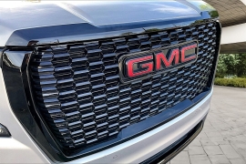 Used 2021  GMC Yukon 4WD 4dr Denali at Pre-Owned Plus near San Antonio&comma; TX