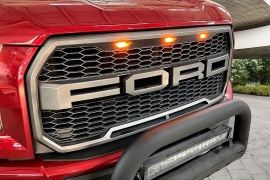 Used 2017  Ford F-150 4WD SuperCrew Lariat 5 1&sol;2 at Pre-Owned Plus near San Antonio&comma; TX