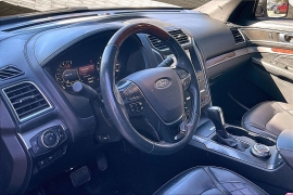 Used 2018  Ford Explorer 4d SUV 4WD Platinum at Pre-Owned Plus near San Antonio&comma; TX