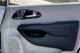 Used 2023  Chrysler Pacifica Limited FWD at Pre-Owned Plus near San Antonio&comma; TX