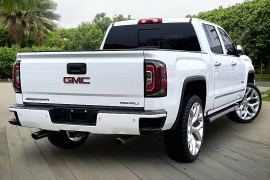 Used 2017  GMC Sierra 1500 4WD Crew Cab Denali at Pre-Owned Plus near San Antonio&comma; TX