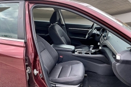 Used 2023  Nissan Altima 2&period;5 SV Sedan at Pre-Owned Plus near San Antonio&comma; TX