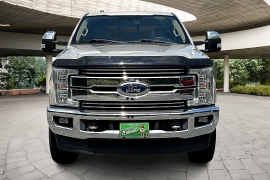 Used 2017 Ford Super Duty F-250 4WD Crew Cab Lariat at Pre-Owned Plus near San Antonio, TX