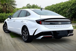 Used 2025  Hyundai Sonata SEL AWD at Pre-Owned Plus near San Antonio&comma; TX
