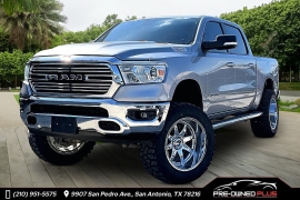  2021 Ram 1500 4WD Big Horn Crew Cab 5'7