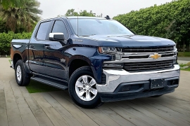 Used 2020  Chevrolet Silverado 1500 2WD Crew Cab LT at Pre-Owned Plus near San Antonio&comma; TX