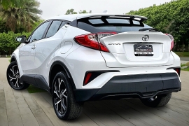 Used 2020  Toyota C-HR 4d SUV XLE at Pre-Owned Plus near San Antonio, TX