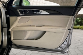 Used 2018  Lincoln MKZ 4d Sedan FWD Reserve V6 at Pre-Owned Plus near San Antonio&comma; TX