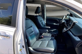 Used 2017  Toyota Sienna 4d Wagon SE at Pre-Owned Plus near San Antonio&comma; TX