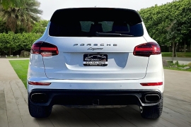 Used 2018  Porsche Cayenne 4d SUV AWD Platinum at Pre-Owned Plus near San Antonio&comma; TX