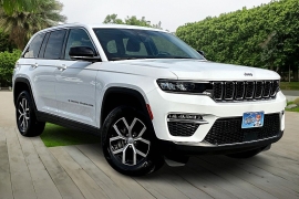 Used 2023  Jeep Grand Cherokee Limited 4x2 at Pre-Owned Plus near San Antonio&comma; TX