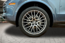 Used 2019  Porsche Cayenne 4d SUV AWD at Pre-Owned Plus near San Antonio&comma; TX