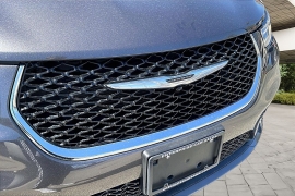 Used 2023  Chrysler Pacifica Touring L FWD at Pre-Owned Plus near San Antonio&comma; TX