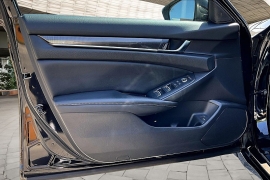 Used 2022  Honda Accord Hybrid Sport Sedan at Pre-Owned Plus near San Antonio&comma; TX