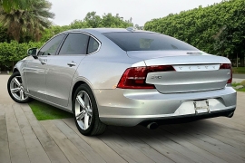 Used 2018  Volvo S90 4d Sedan FWD T5 Momentum at Pre-Owned Plus near San Antonio&comma; TX