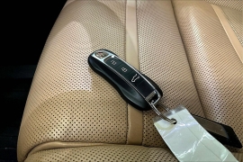 Used 2019  Porsche Cayenne 4d SUV AWD at Pre-Owned Plus near San Antonio&comma; TX