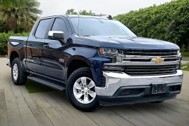 Used 2020  Chevrolet Silverado 1500 2WD Crew Cab LT at Pre-Owned Plus near San Antonio&comma; TX