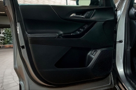 Used 2025  Chevrolet Equinox FWD 4dr LT w&sol;1LT at Pre-Owned Plus near San Antonio&comma; TX