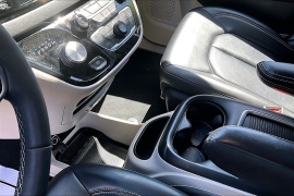 Used 2023  Chrysler Pacifica Touring L FWD at Pre-Owned Plus near San Antonio&comma; TX